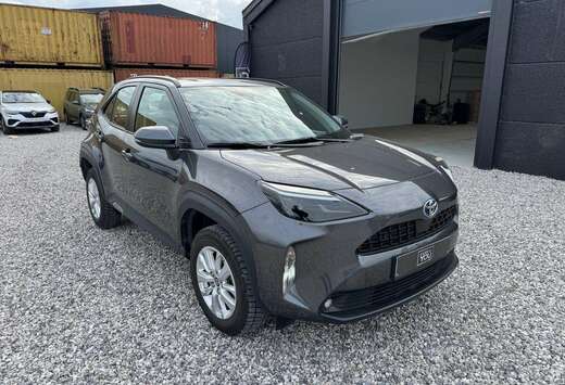 Toyota Hybrid 1.5i VVT-i Dynamic E-CVT