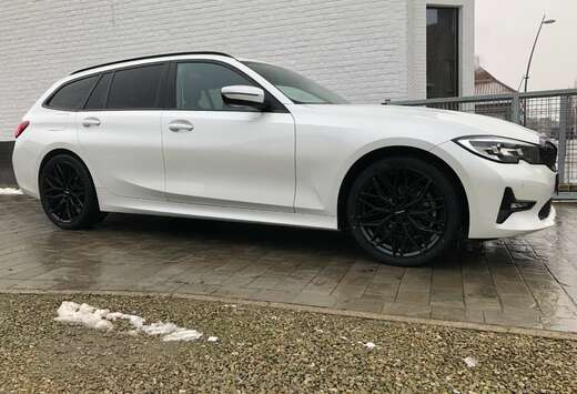 BMW 318i Touring Aut. Advantage