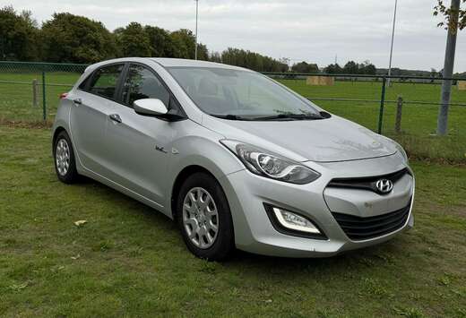 Hyundai i30 1.6 CRDi U2 Blue Comfort ISG 103gr.