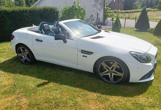 Mercedes-Benz SLC 200