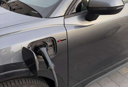 Audi PHEV 45 TFSIe Attraction S tron.(180 kW)