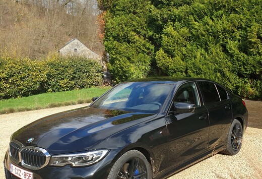 BMW 320XDrive finition M SPORT