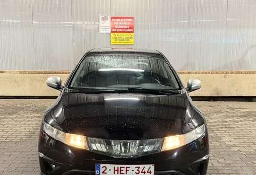 Honda 1.4i prête à immatriculer