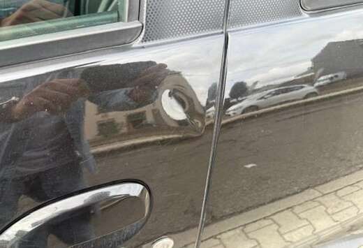 Ford 2.0 TDCi L2H1 Limited Multi S/S (EU6.2)