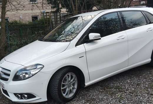 Mercedes-Benz CDI (BlueEFFICIENCY) 7G-DCT