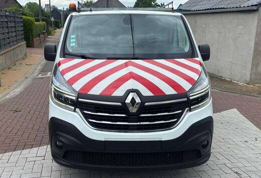 Renault 2.0 dCi 29 L2H1 Confort