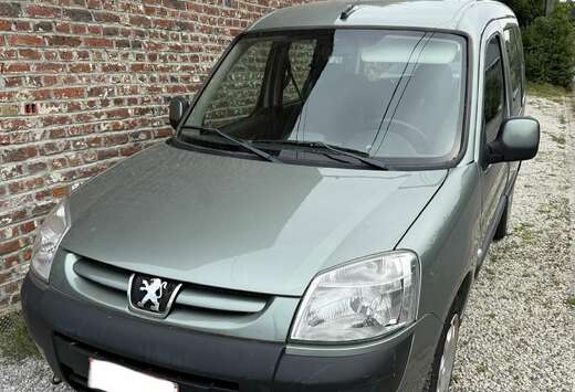 Peugeot 1.6 HDi Relax Hayon/ARklep