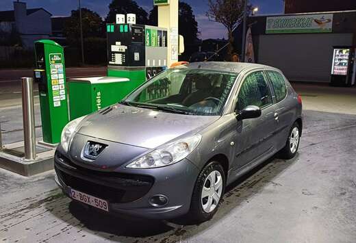 Peugeot 206+ 1.1benzine manueel