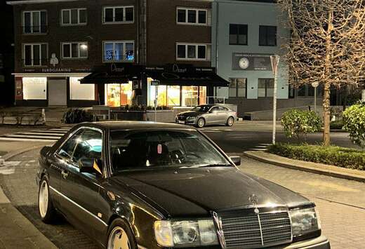 Mercedes-Benz Mercedes 300ce Sportline