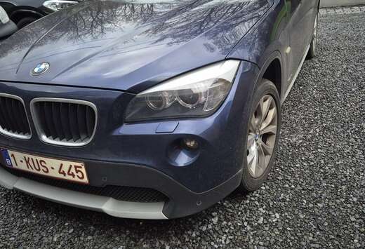 BMW 2.0 d sDrive18  Full / Cuire