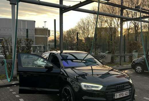 Audi Berline 1.0 TFSI Sport S tronic S-Line