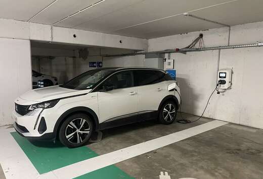 Peugeot 1.6 Hybrid 225 PHEV GT (EU6.4)