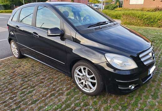 Mercedes-Benz B 180 BlueEFFICIENCY