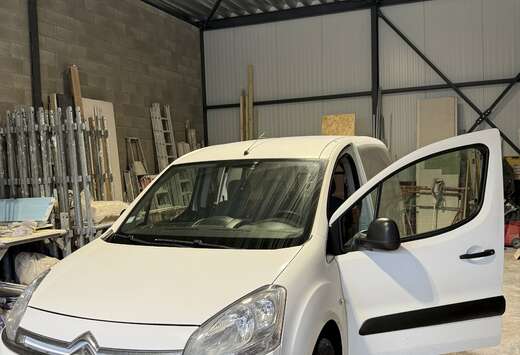 Citroen PHC 21 L1 HDi 90 CONFORT