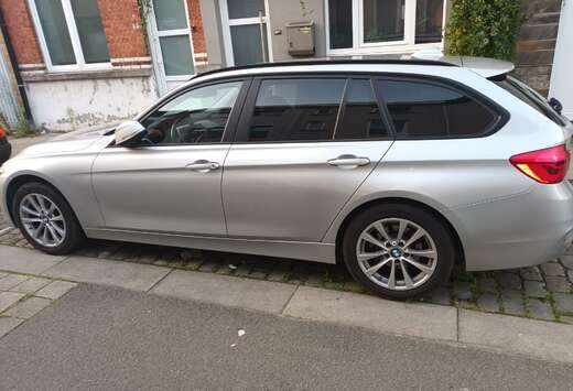 BMW 318d Touring xDrive