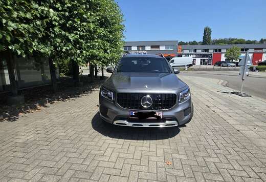 Mercedes-Benz AMG Line