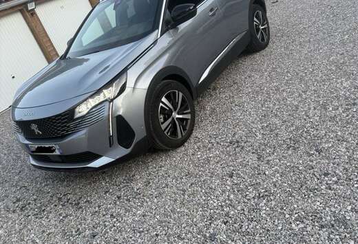 Peugeot Hybrid 225 e-EAT8 GT