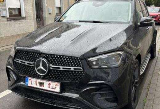 Mercedes-Benz GLE 350 de 4-Matic PHEV AMG Line (245 k ...
