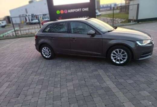 Audi Sportback 1.6 TDi Ambiente