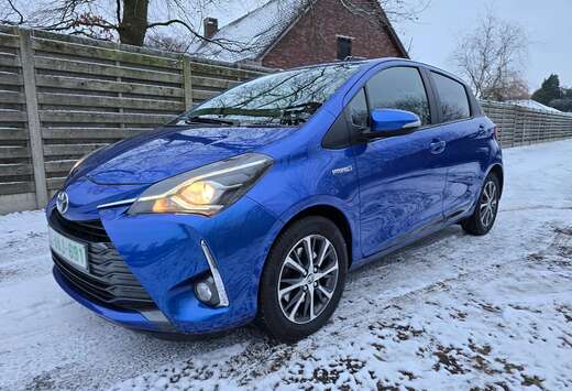 Toyota Yaris Hybrid 1.5 VVT-i Y20 Club