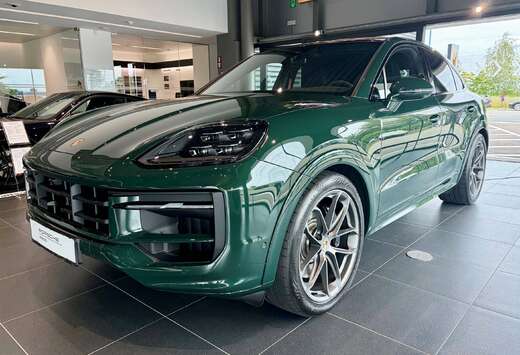 Porsche Coupé GTS V8 4.0 Biturbo