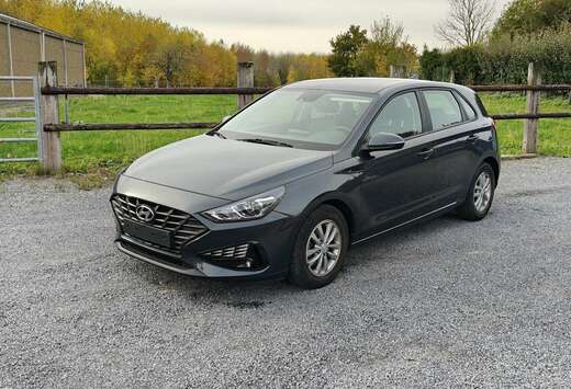 Hyundai Fastback 1.0 T-GDi MHEV Techno