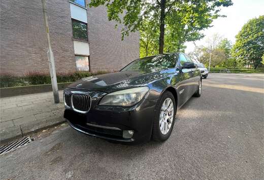 BMW 740iA