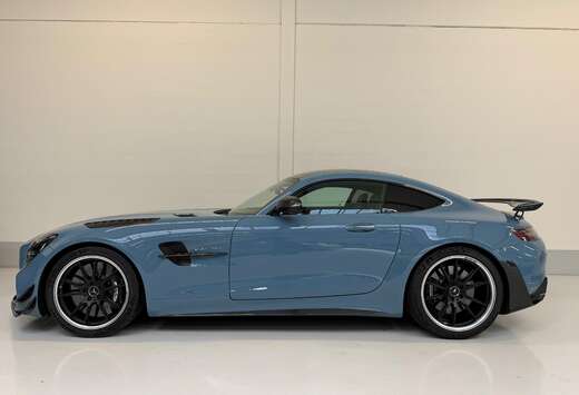 Mercedes-Benz R Pro 1/750 *China blue*