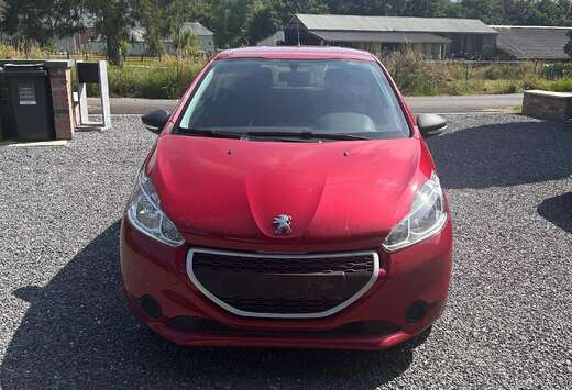 Peugeot 208 1.0i Active