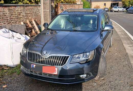 Skoda Superb SW 1.6 CR TDi Elegance DSG