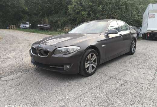 BMW 525d 204ch Luxe A