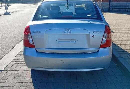 Hyundai 1.3i 12v GLSi Comfort