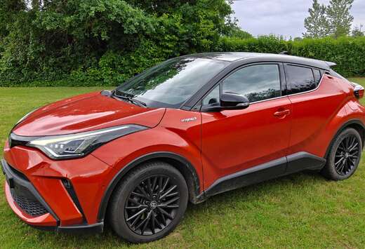 Toyota C-HR Hybrid 2.0i VVT-i C-Uero E-CVT