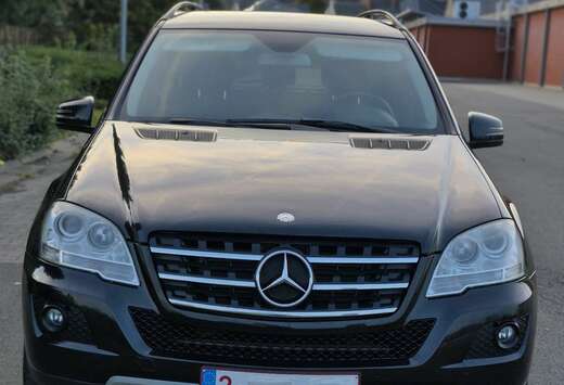 Mercedes-Benz Mercedes-Benz ML 300