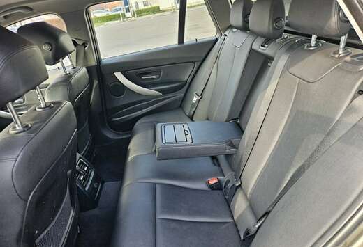 BMW 218d xDrive Active Tourer Sport Line