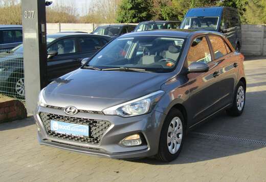 Hyundai i20 blue 1.0 T-GDI DCT Trend