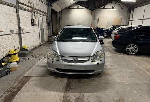 Honda 1.4i S Saga 2SRS AC ABS