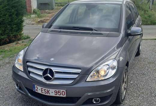 Mercedes-Benz B 180 CDI Essential