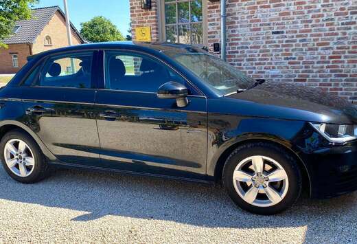 Audi A1 Sportback 1.4 TDi Design S tronic