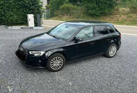 Audi A3 Sportback 1.6 TDi Business Edition S tronic