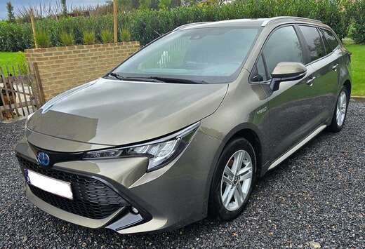 Toyota SW 1.8 Hybrid Dynamic Plus e-CVT