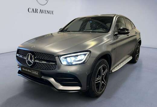 Mercedes-Benz Coupé de 4MATIC AMG Line