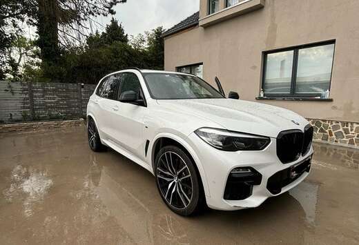 BMW BMW X5 45e full option