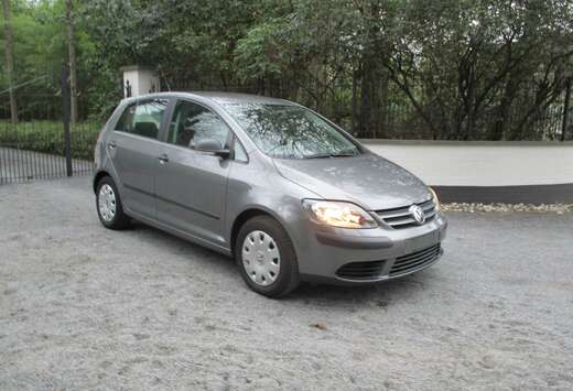 Volkswagen Golf Plus 1.4  34.000 KM .