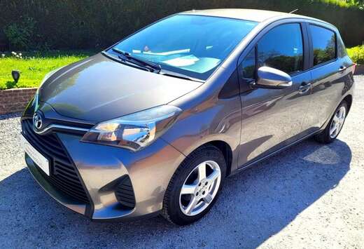Toyota 1.33i VVT-i C. and pack Two-Tone / 118000 Km / ...