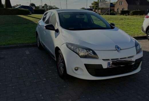 Renault Megane 1.5 dCi Dynamique FAP EDC