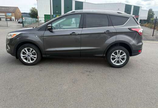 Ford Kuga 2.0 TDCi FWD ST Line