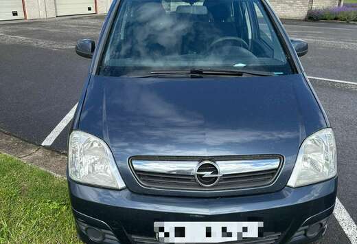 Opel 1.6i Cosmo Easytronic