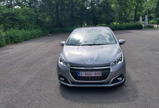 Peugeot 1.2i PureTech Signature S&S (EU6.2)