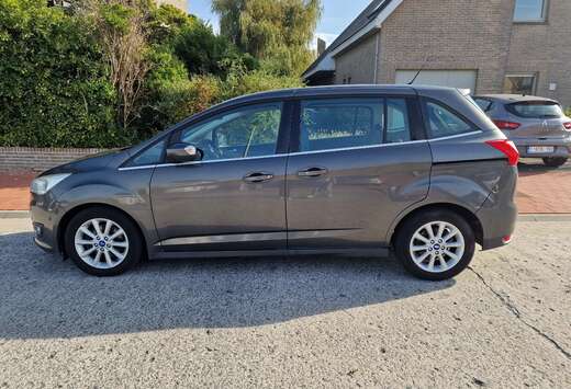 Ford 1.0 EcoBoost 125 pk Titanium, grijs metallic